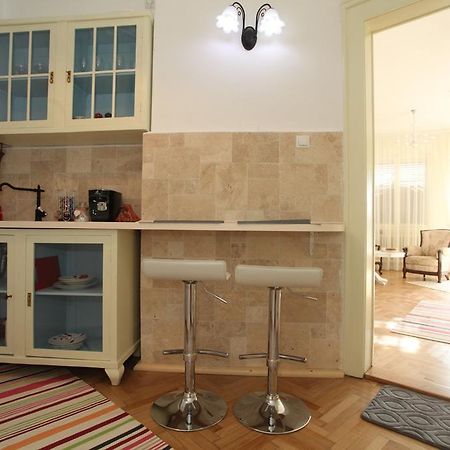 White Opera By Nux Apartment Cluj Napoca Bagian luar foto